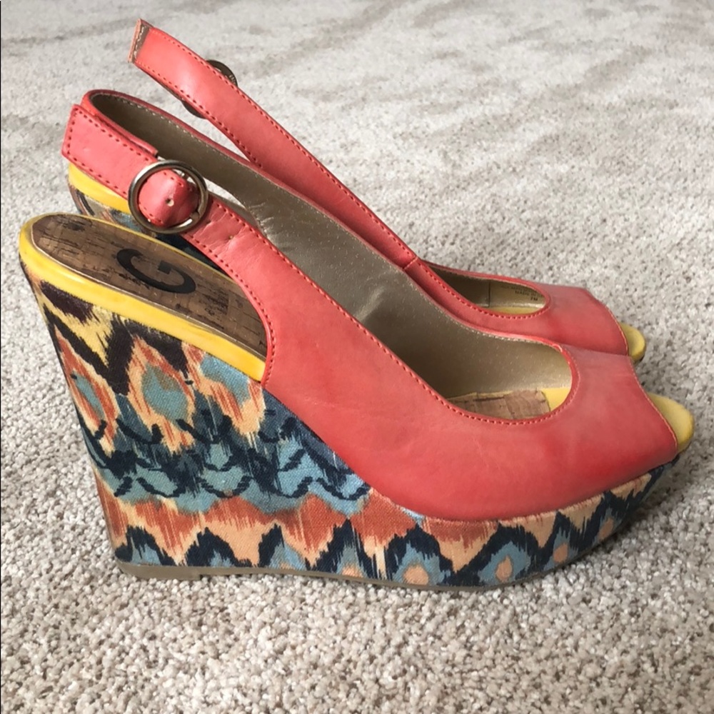 G by Guess multicolor wedges